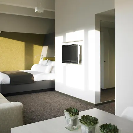 Aspria Ku'damm Sport & Otel 4*
