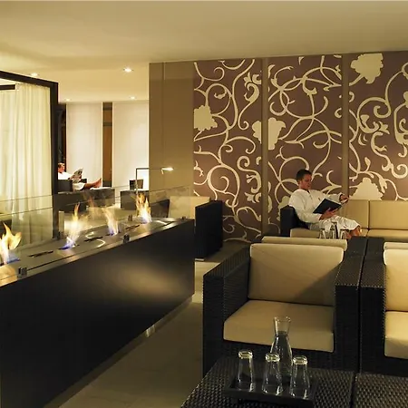 Aspria Ku'damm Sport & 酒店 4*